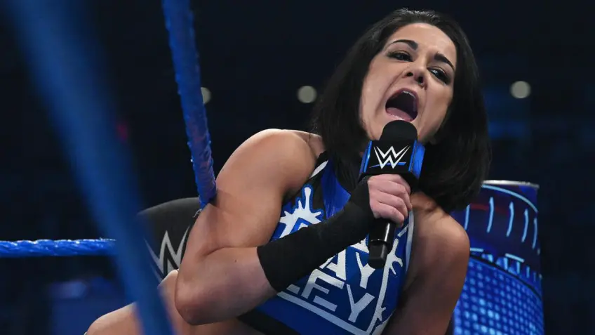 La WWE ha scartato diversi piani per Bayley e Becky Lynch a Wrestlemania 37