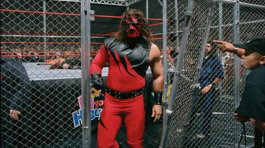 Bruce Prichard: "Ecco chi doveva essere il primo manager di Kane in WWE