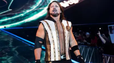 WWE, Vince Russo attacca AJ Styles: "Non credo a quello che ha detto"